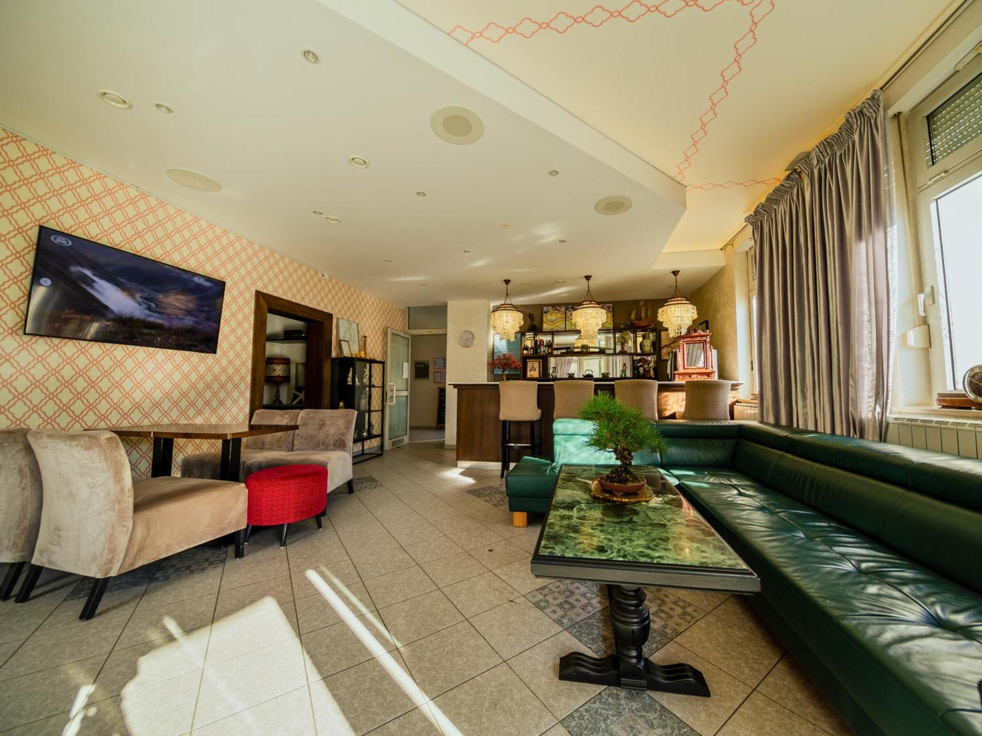 Hotel Maj Inn Moravske Toplice Exterior photo
