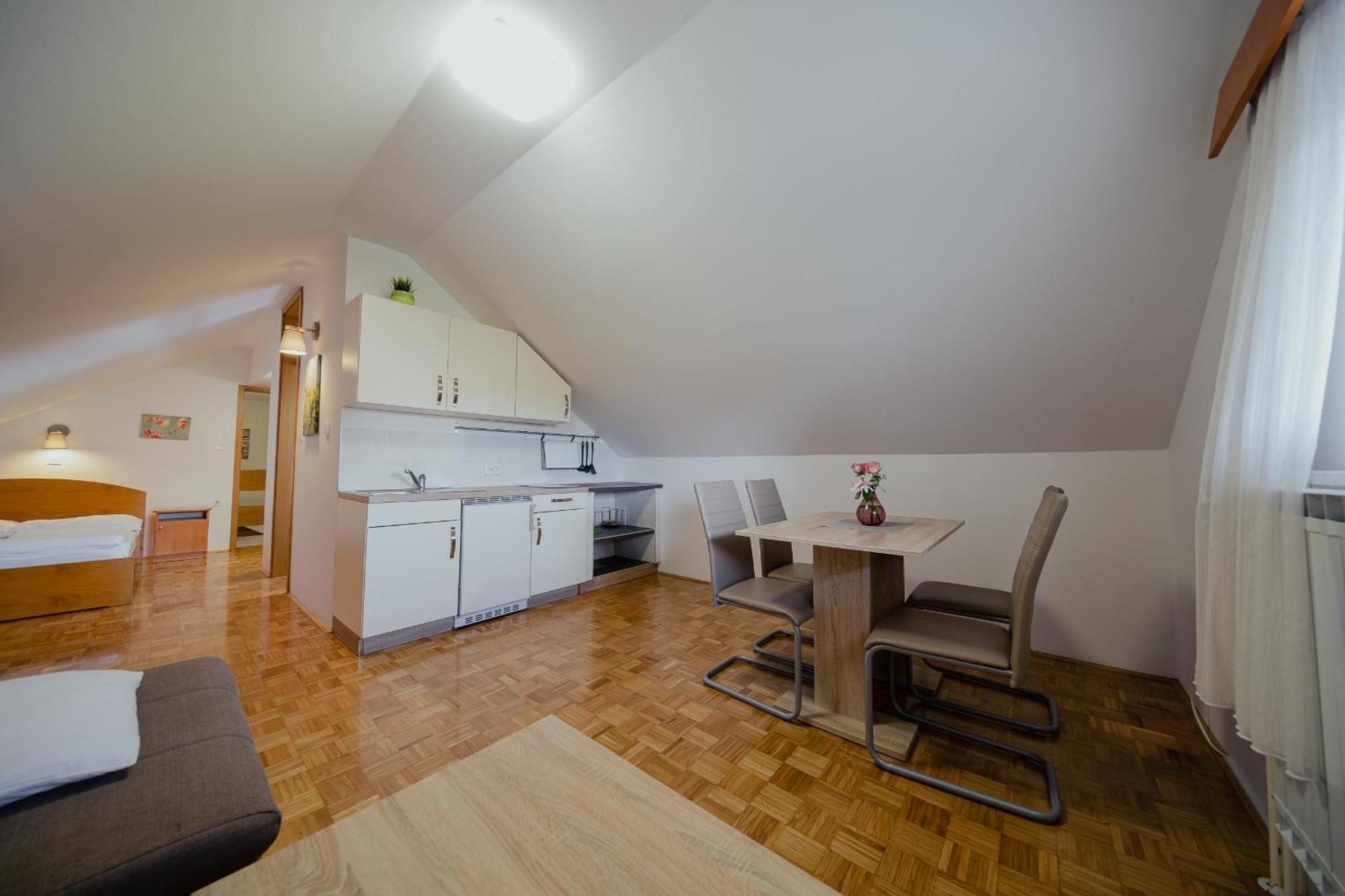 Hotel Maj Inn Moravske Toplice Room photo